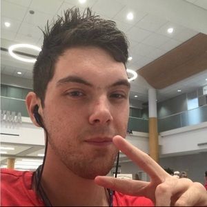 Meet your Posher, Isaiah